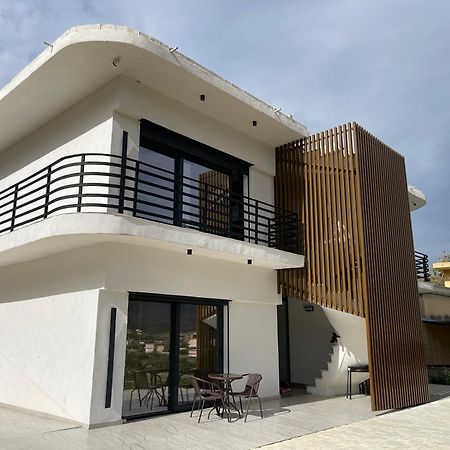 Hela Residence Орикум Экстерьер фото