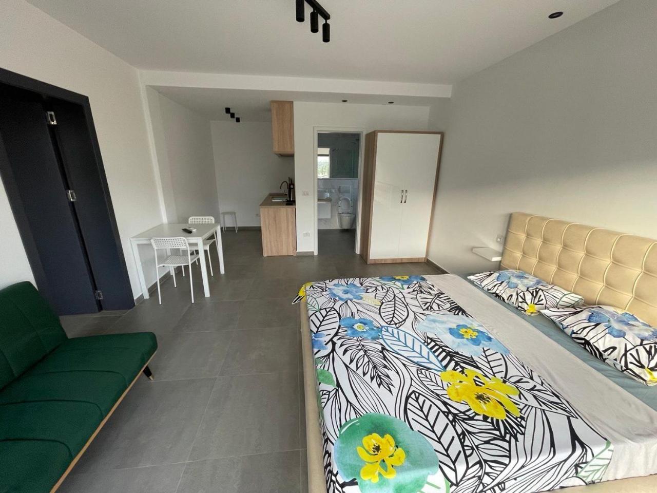 Hela Residence Орикум Экстерьер фото